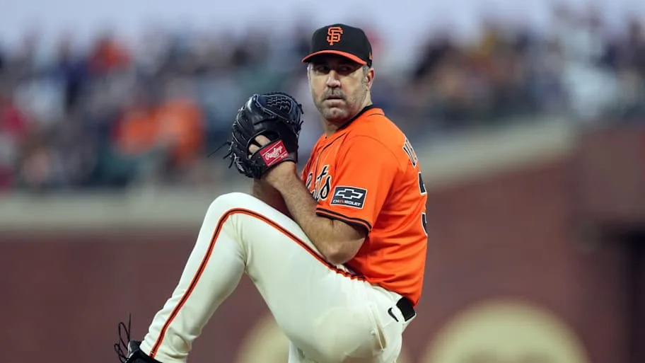  San Francisco Giants pitcher Justin Verlander throws a pitch. 