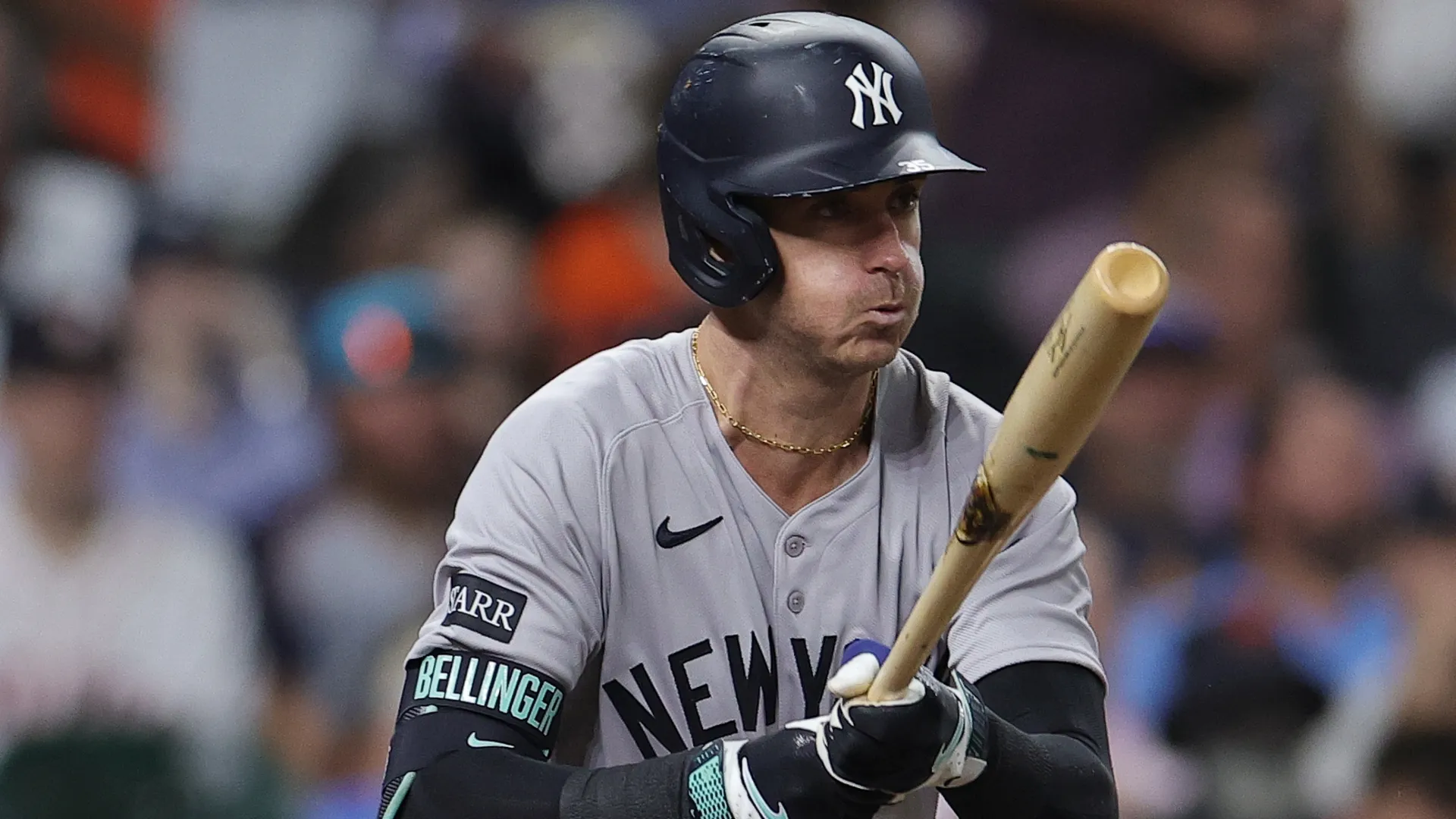 Cody Bellinger #35 of the Yankees hits an RBI single.Alex Slitz/Getty Images