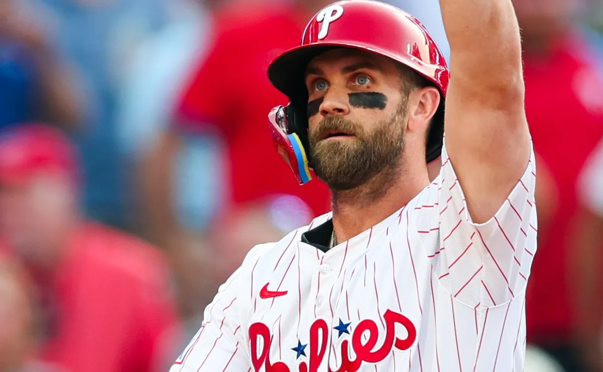 Red Sox could leave Bryce Harper, Phillies without key player after losing Alex Bregman to Cubs