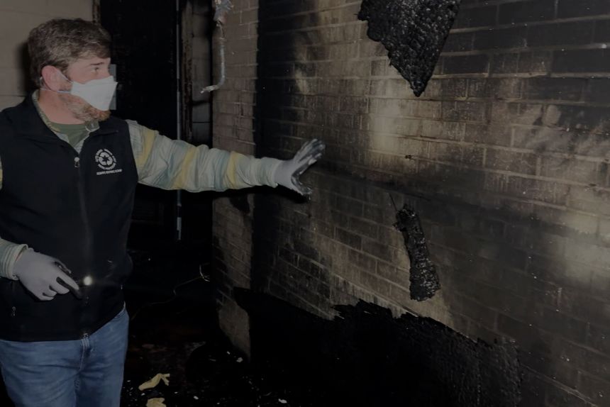 Temple President Zach Shemper showed CNN the Beth Israel Synagogue's interior on January 13, three days after the building was set on fire.