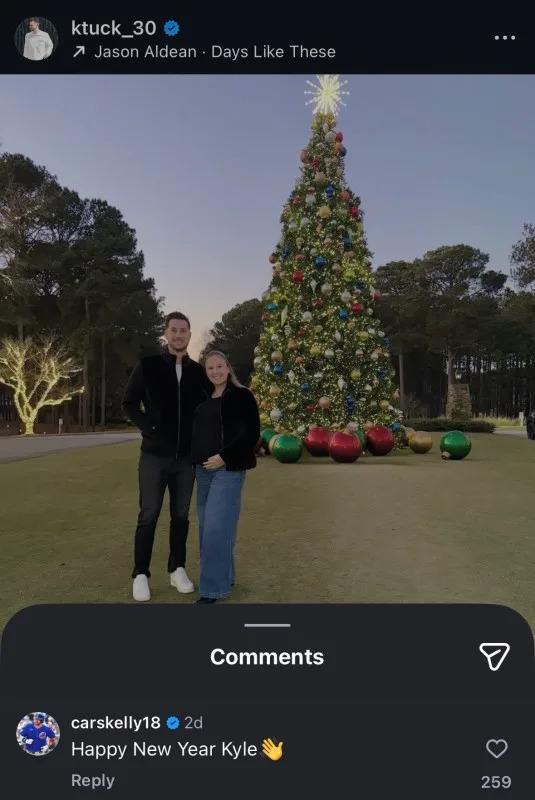 Chicago Cubs catcher Carson Kelly sends a message to MLB free agent Kyle Tucker on Dec. 31, 2025