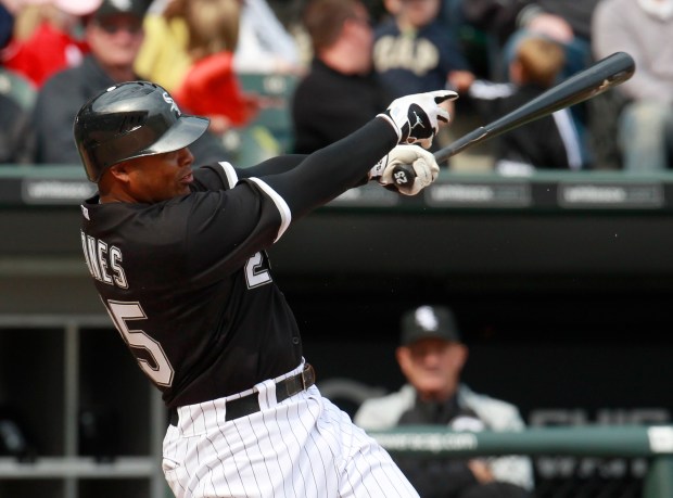 Chicago White Sox Andruw Jones hitting a double rbi that scored Carlos Quentin in the eighth inning against the Minnesota Twins during the inning of their game at U. S. Cellular Field, in Chicago, on Sunday, April 11, 2010. The White Sox won 5-4.    (Nuccio DiNuzzo/ Chicago Tribune) B58378819Z.1 ....OUTSIDE TRIBUNE CO.- NO MAGS,  NO SALES, NO INTERNET, NO TV, NEW YORK TIMES OUT, CHICAGO OUT, NO DIGITAL MANIPULATION...
