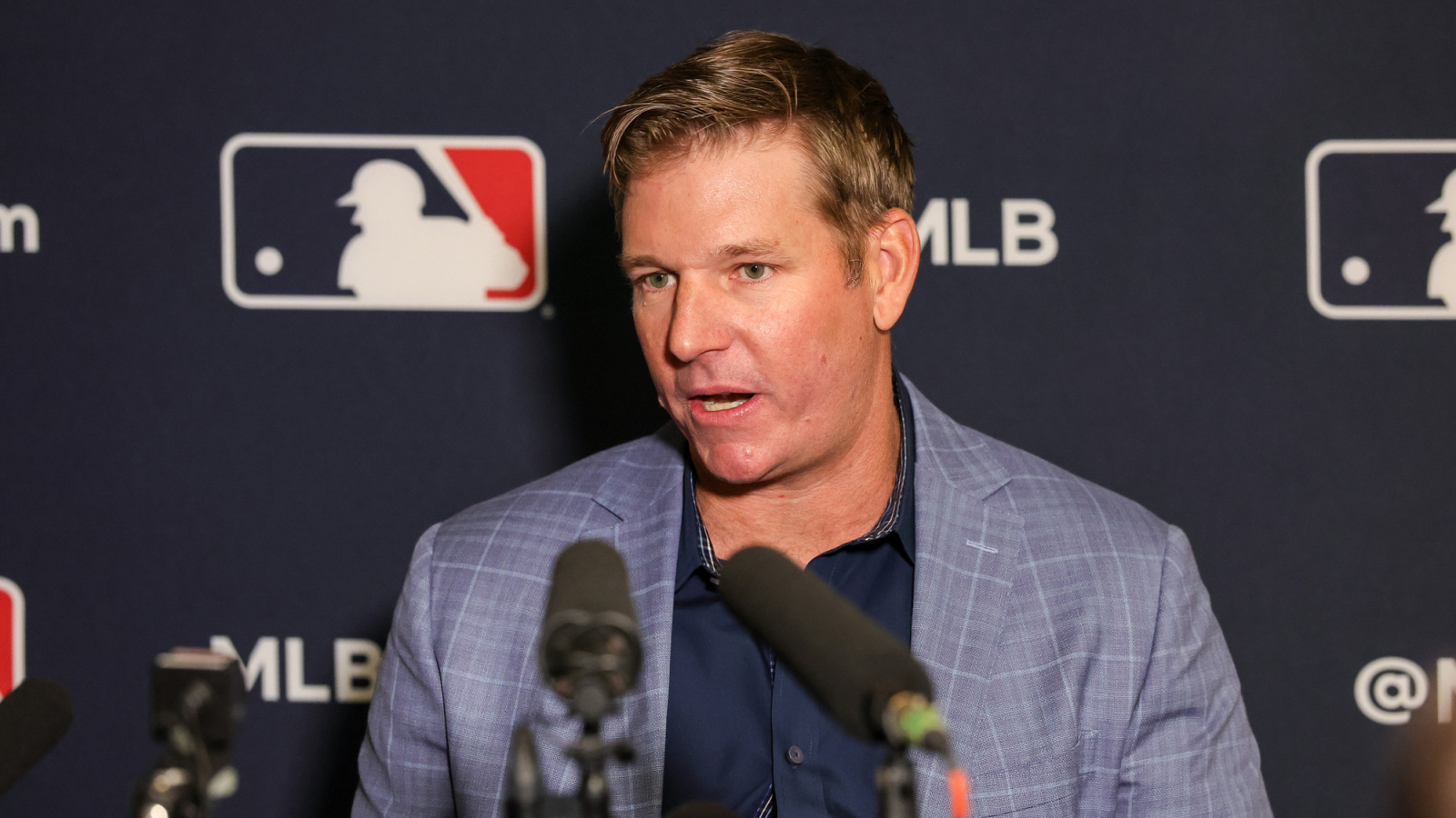 Marlins Acquire Prospect Carlos Martinez From Giants