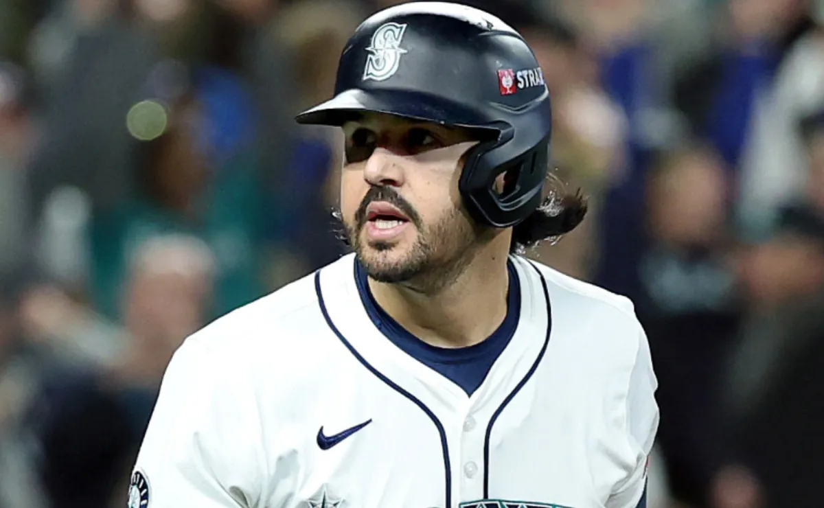 MLB Rumors: Mariners, Reds among suitors for 49-home run slugger as Spring Training approaches