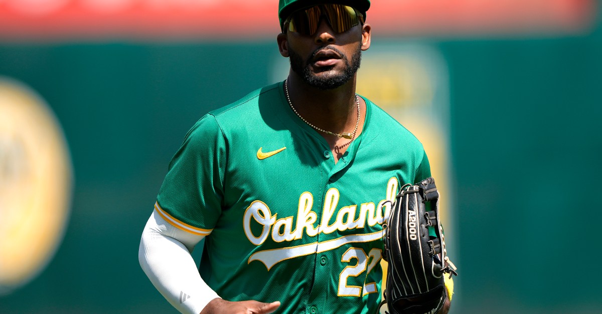Elephant Rumblings: A’s Interested in Andujar Reunion?