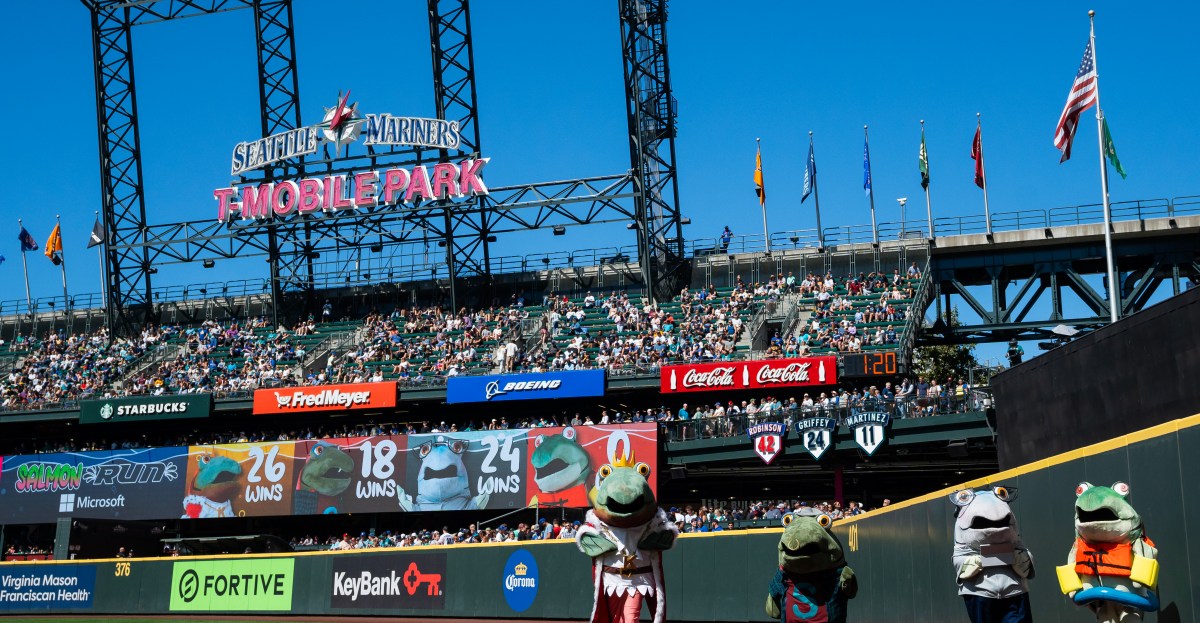 Friday Feedbag: Script the 2026 Mariners Salmon Run season