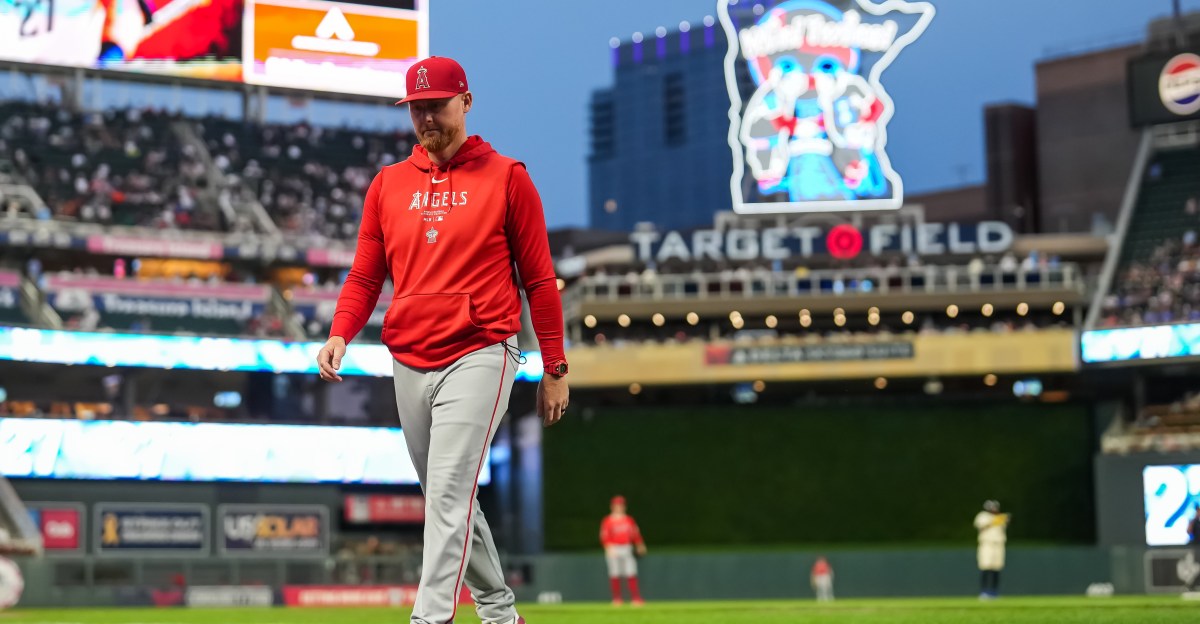 Elephant Rumblings: A’s Announce Barry Enright As New Pitching Coordinator