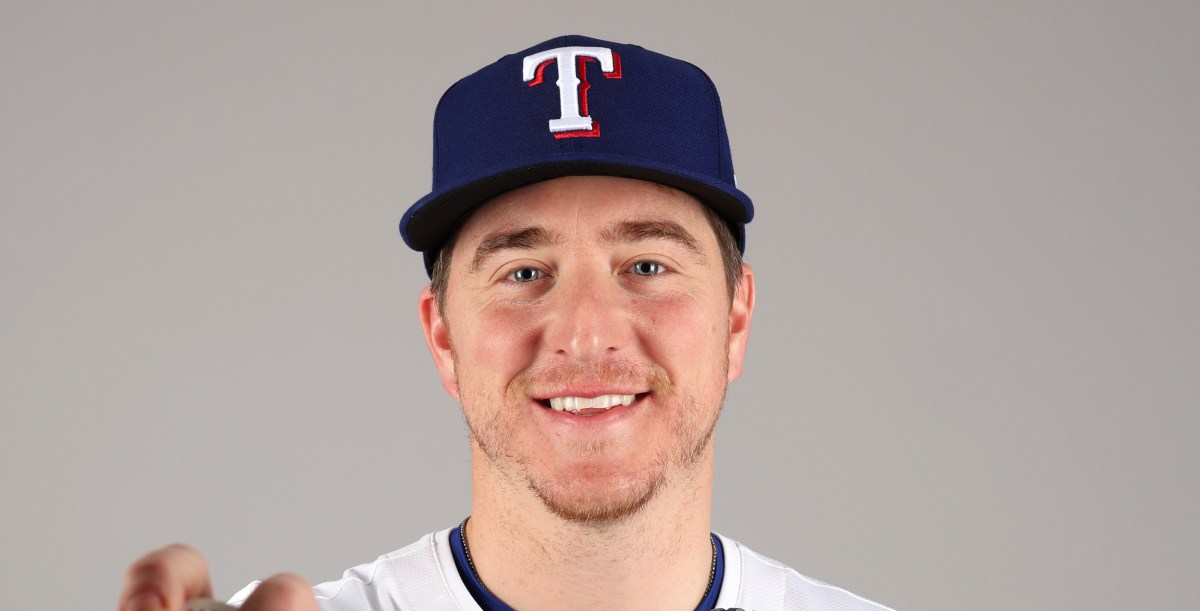 Junis deal official, Hamel DFA’d, Sborz returns