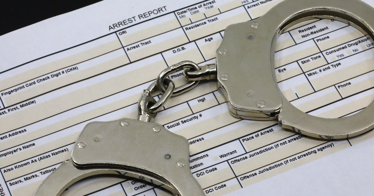 North Texas probation officer accused of pressuring woman on probation for sexual favors, affidavit says