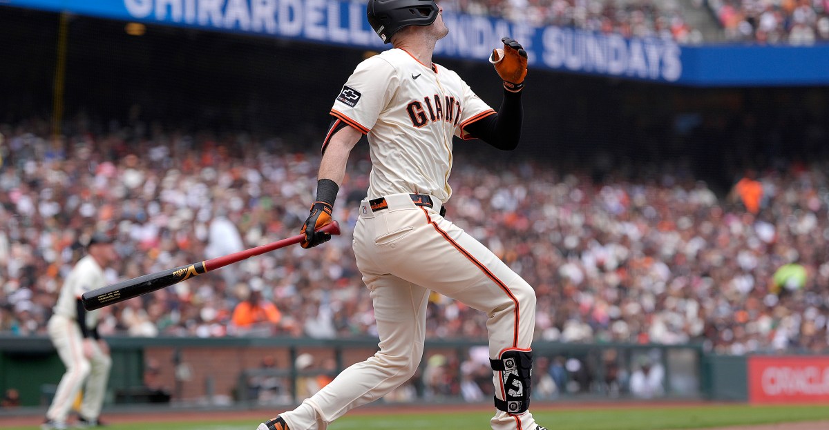 Mike Yastrzemski joins many former Giants by signing with Braves