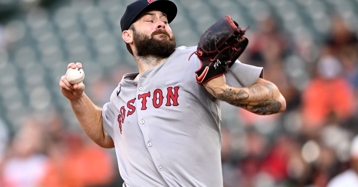 Padres Reacts Survey: Take your pick of three free agent starters