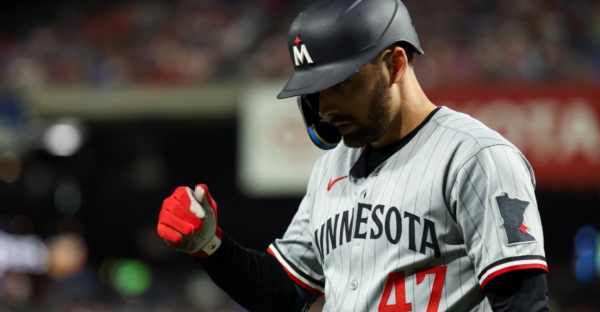 Twins Trade Julien, Ohl to Rockies