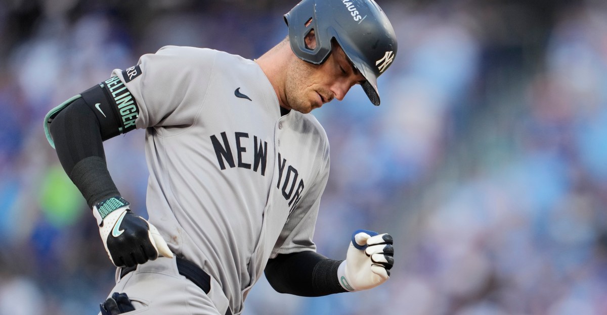 Cody Bellinger Re-Signs with the New York Yankees