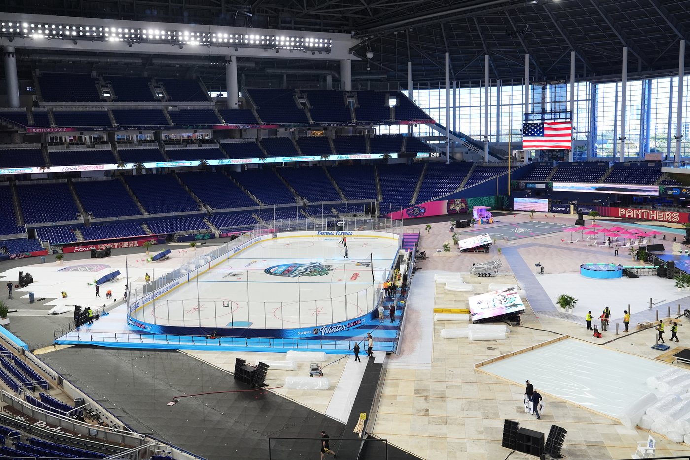 Outdoor hockey. In Miami. It’s finally going to happen on Friday, when Panthers play Rangers
