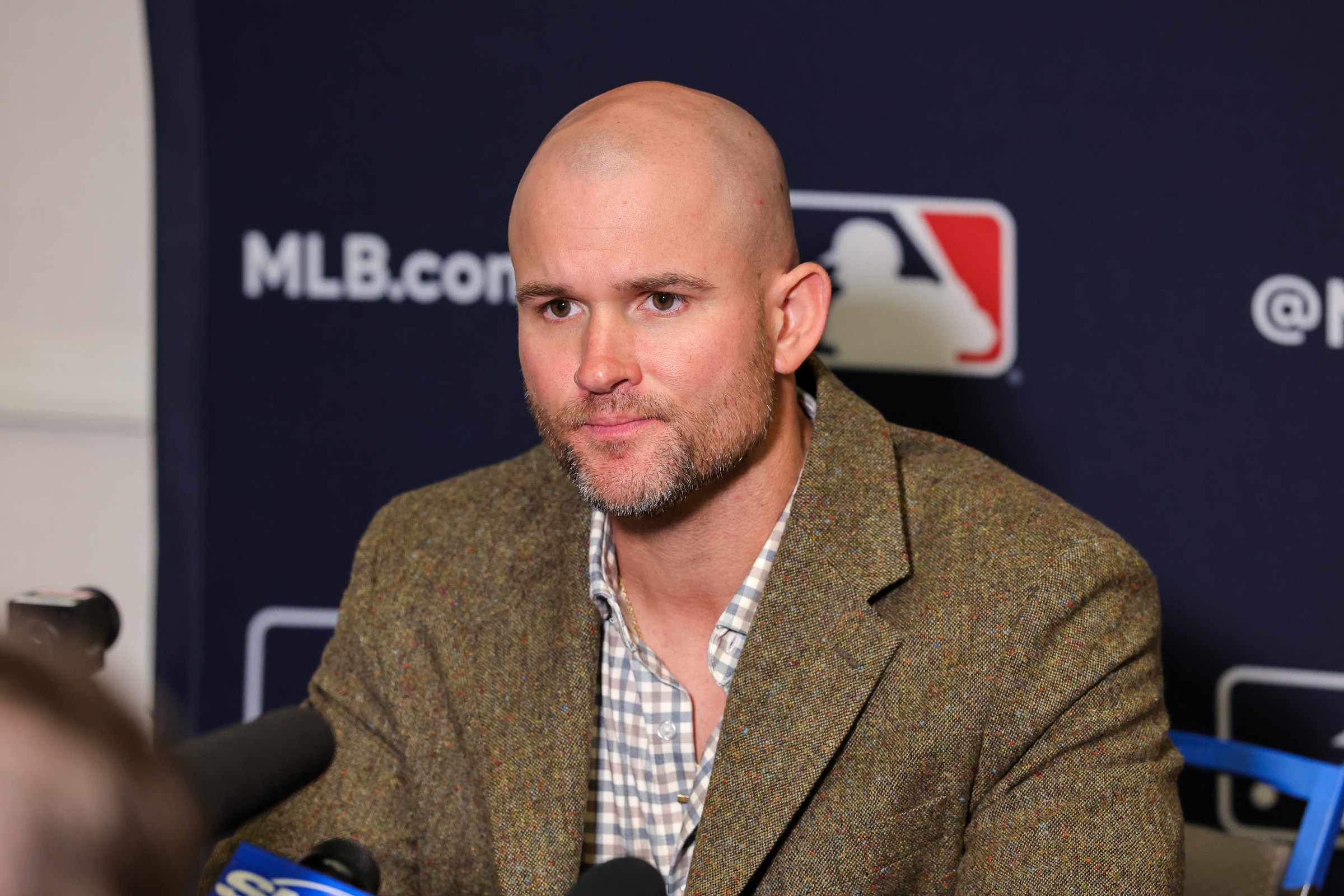 Dec 8, 2025; Orlando, FL, USA; Colorado Rockies manager Warren Schaeffer speaks with the media during the 2025 MLB Winter Meetings at Signia by Hilton Hotel. Mandatory Credit: Mike Watters-Imagn Images