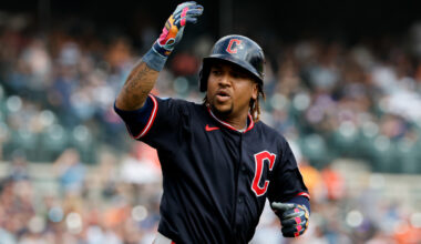 Jose Ramirez gives Cleveland Guardians gift with another extension