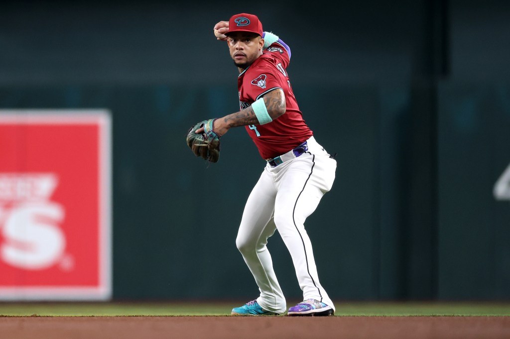 Ketel Marte looks to make a throw during the Diamondbacks' Sept. 21 game against the Phillies.
