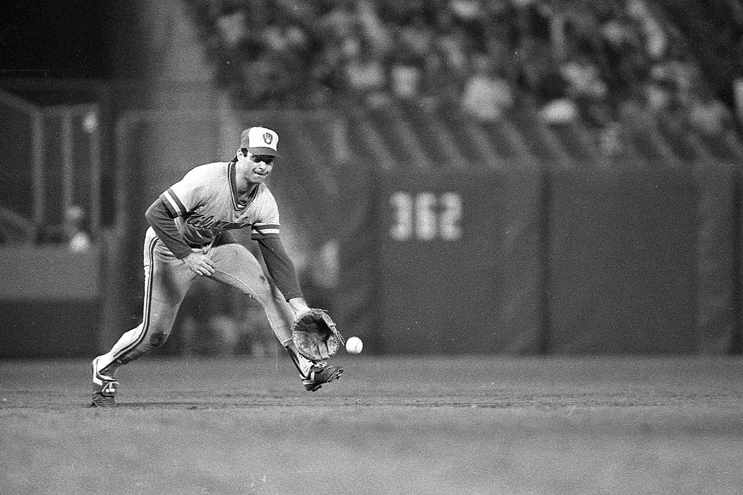 Come See What's Brewing: The History of the 1982 Milwaukee Brewers, Part 1 - History