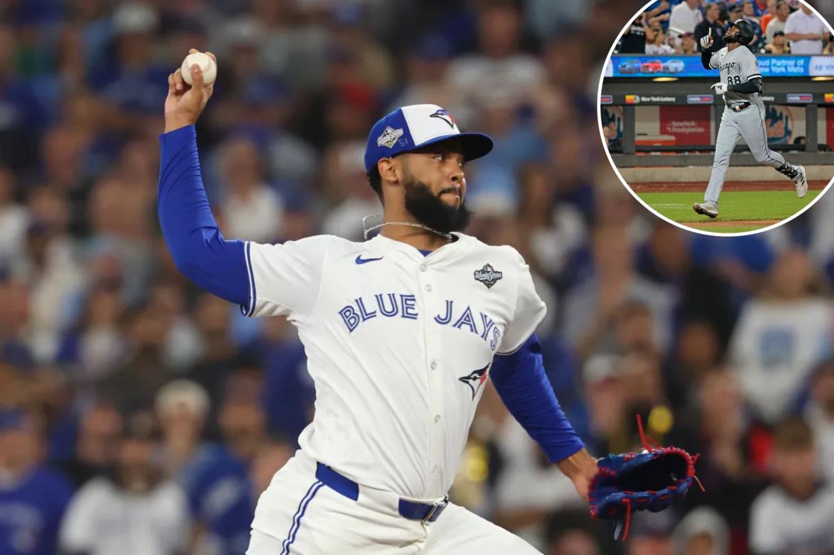 White Sox land Seranthony Dominguez for $20 million after trading Luis Robert Jr. to Mets