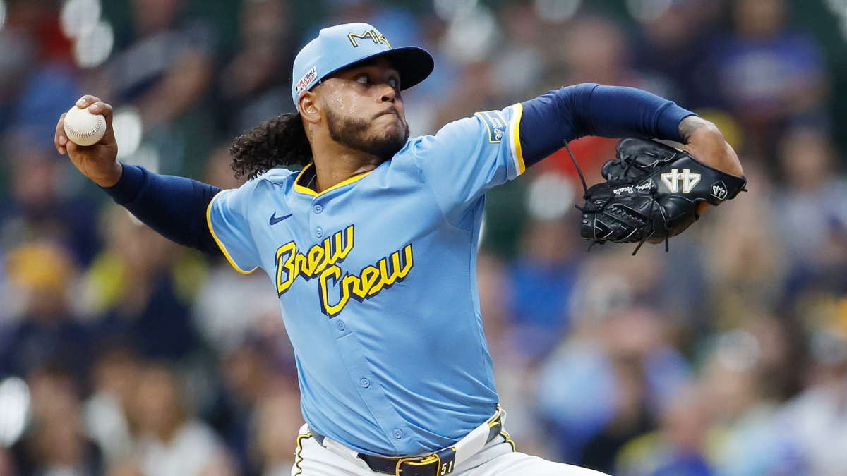 MLB rumors: Mets not talking Freddy Peralta extension yet; Twins add Taylor Rogers