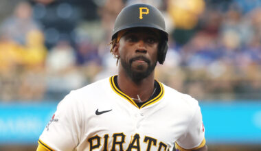 Pirates still open to bringing longtime star back