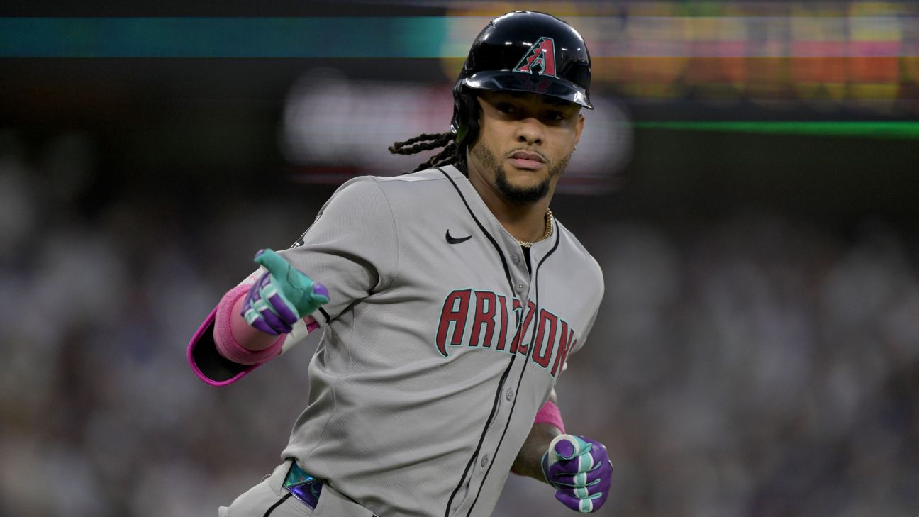 MLB free agency intel: Latest on Bregman, Tucker, more