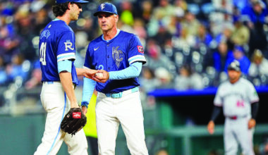 Quatraro receives extension from Royals