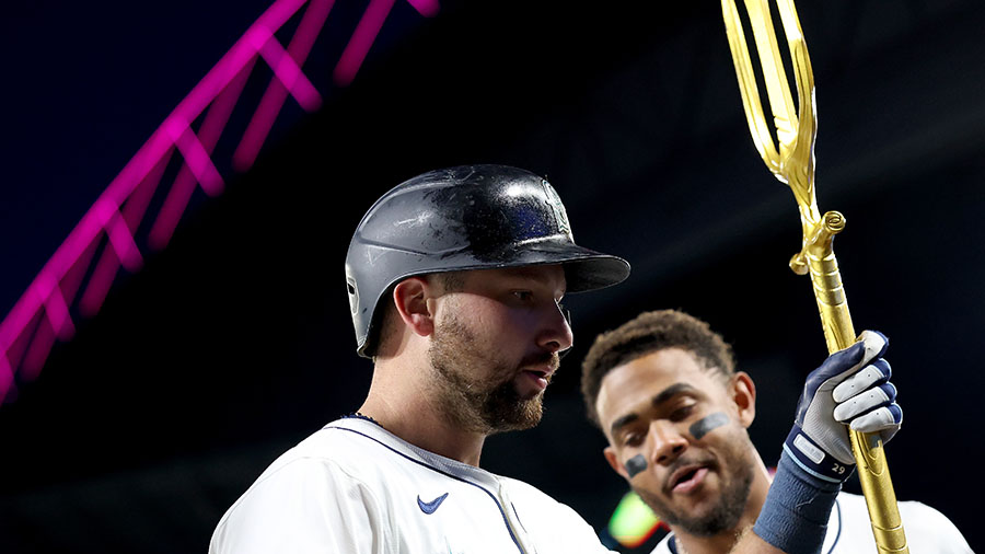 Seattle Mariners Sunday Night Baseball Cal Raleigh Julio Rodríguez...