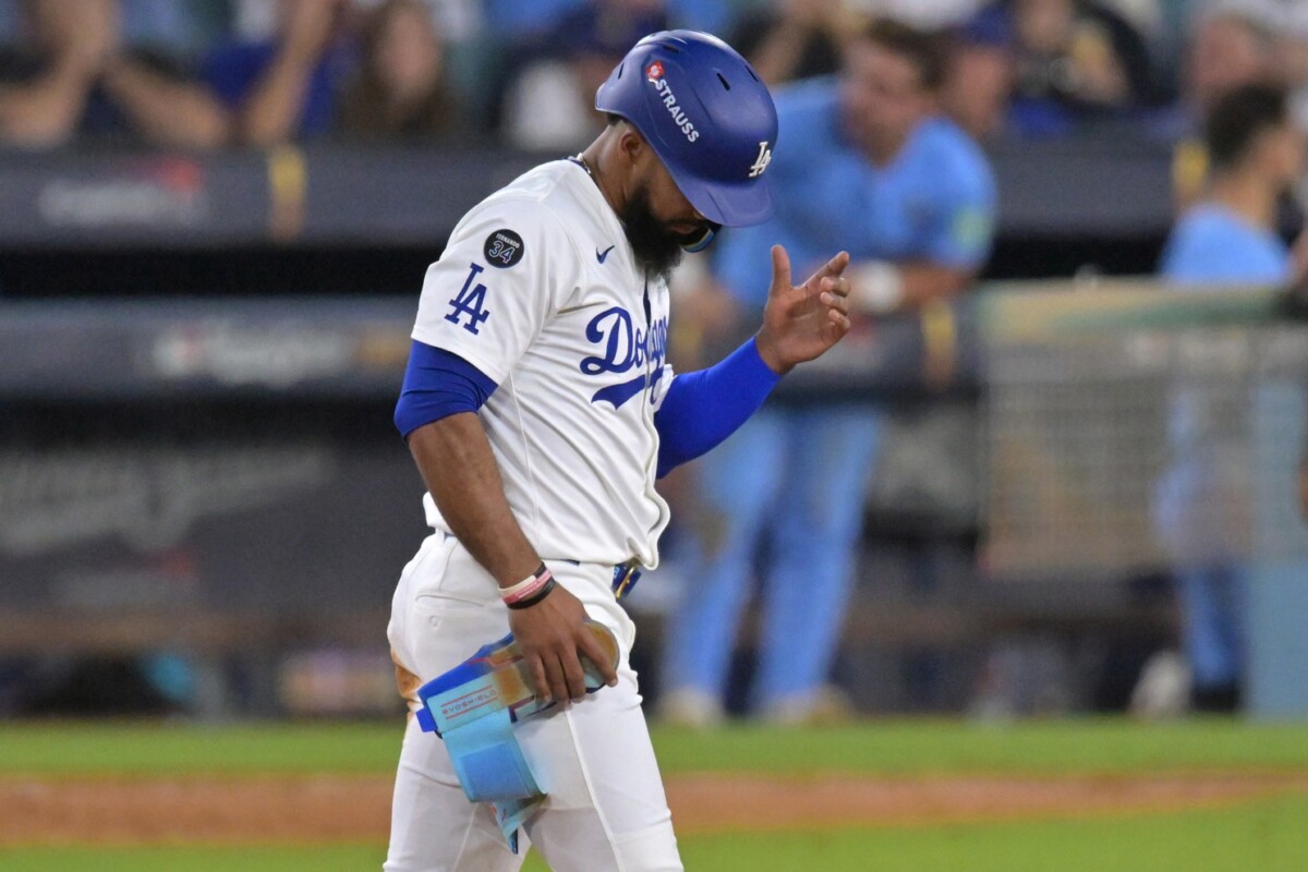 Dodgers Trading Teoscar Hernandez Remains Possibility After Kyle Tucker Addition