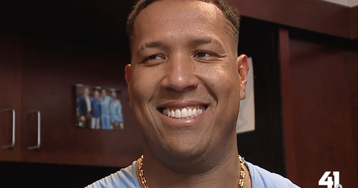 Salvador Perez receives MLK Jr. Diversity Advocate in Sports Award