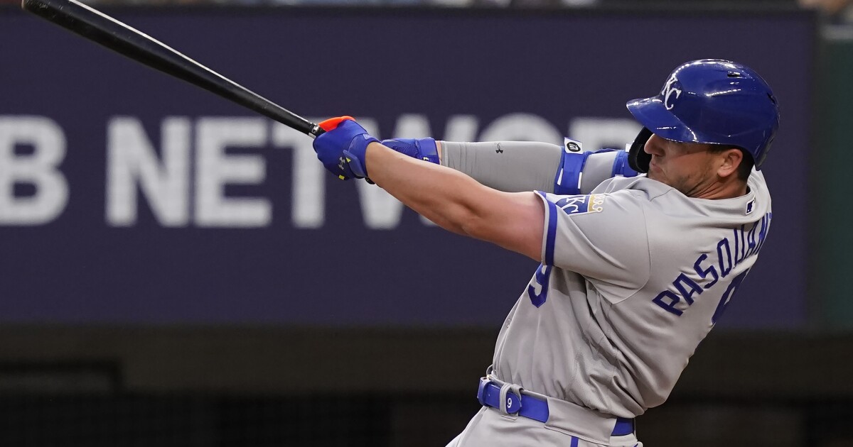 Vinnie Pasquantino signs 2-year contract with Royals, team announced Friday