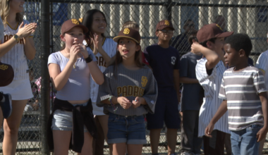 Padres players visit San Diego schools ahead of Fan Fest weekend