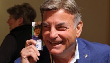 Mariners broadcaster Rick Rizzs to retire after 2026 season