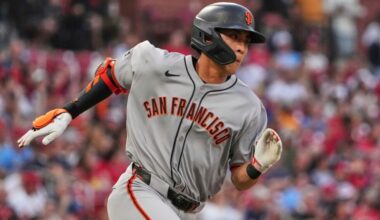 Giants outfielder Jung Hoo Lee has travel issue at LAX