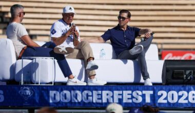 Villainous Dodgers showing MLB owners how you should treat fans