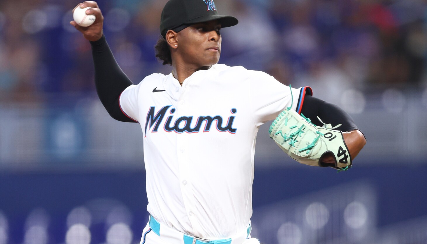 Cubs in serious talks with Marlins to acquire RHP Edward Cabrera, but trade not yet finalized