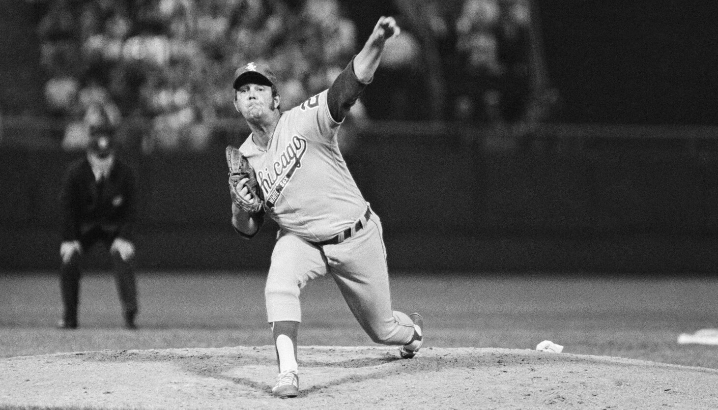 White Sox knuckleballer Wilbur Wood dies at 84