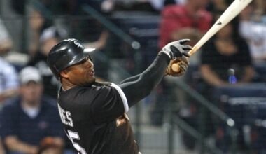 Center fielders Andruw Jones, Carlos Beltran elected to Baseball Hall of Fame