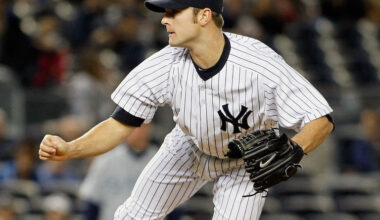 Former All-Star reliever David Robertson retires