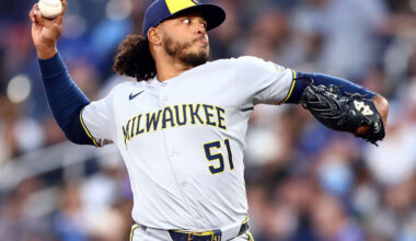 Report: Braves, Dodgers, Red Sox join mix for Brewers' Peralta