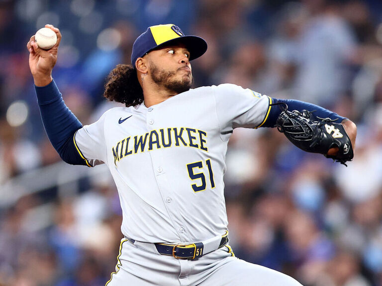 Report: Braves, Dodgers, Red Sox join mix for Brewers' Peralta