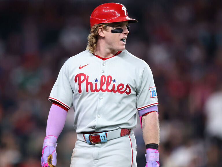 Giants, Bader agree to reported 2-year, $20.5M deal