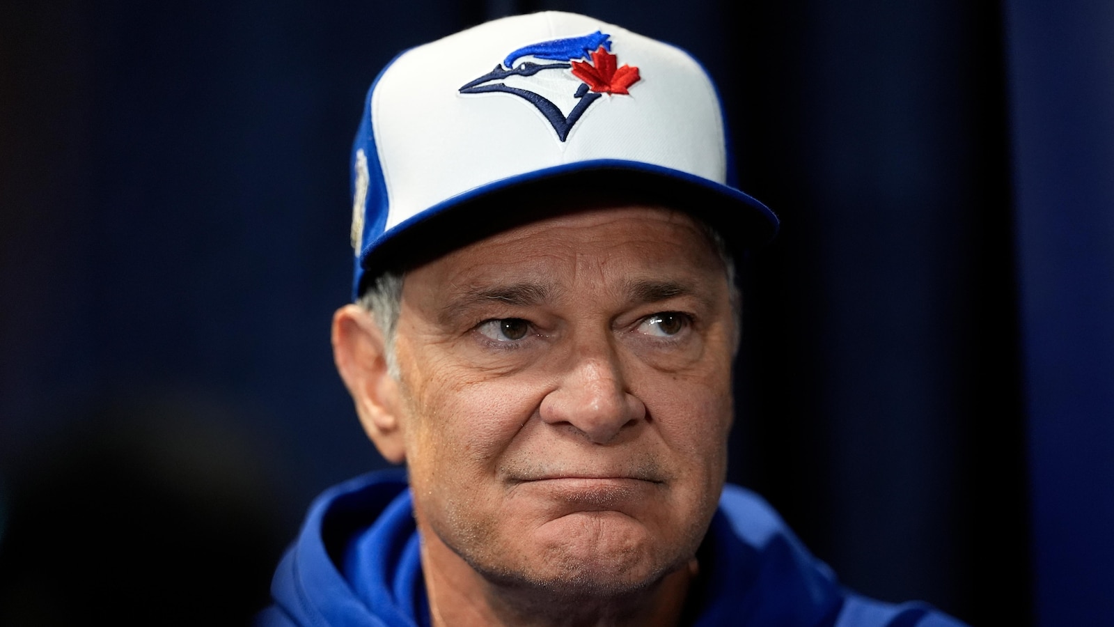 Phillies hire Don Mattingly as bench coach, reuniting him with GM son Preston