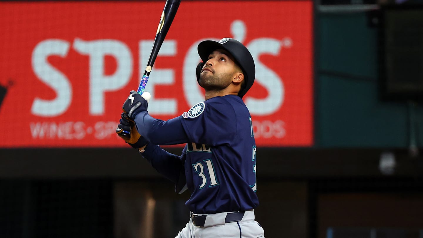 Seattle Mariners v Texas Rangers