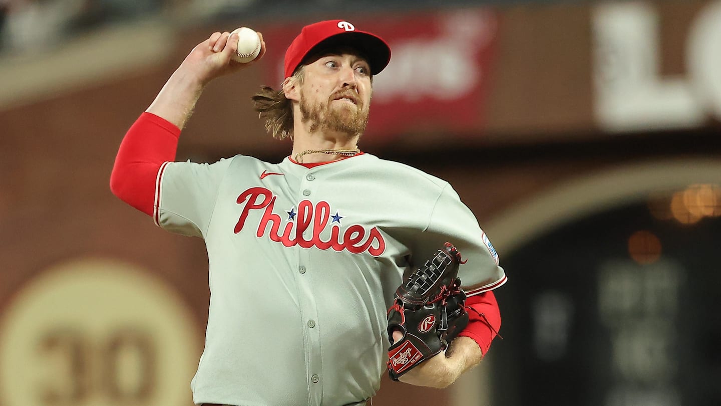 Jul 8, 2025; San Francisco, California, USA; Philadelphia Phillies relief pitcher Daniel Robert (48) pitches the ball against the San Francisco Giants during the eighth inning at Oracle Park.