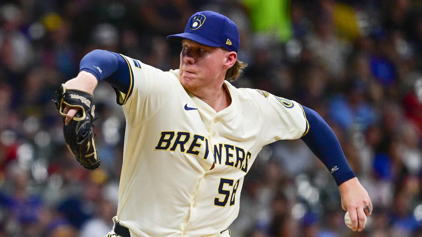 Jun 24, 2025; Milwaukee, Wisconsin, USA; Milwaukee Brewers pitcher Rob Zastryzny (58) pitches in the sixth inning against the Pittsburgh Pirates at American Family Field. Mandatory Credit: Benny Sieu-Imagn Images