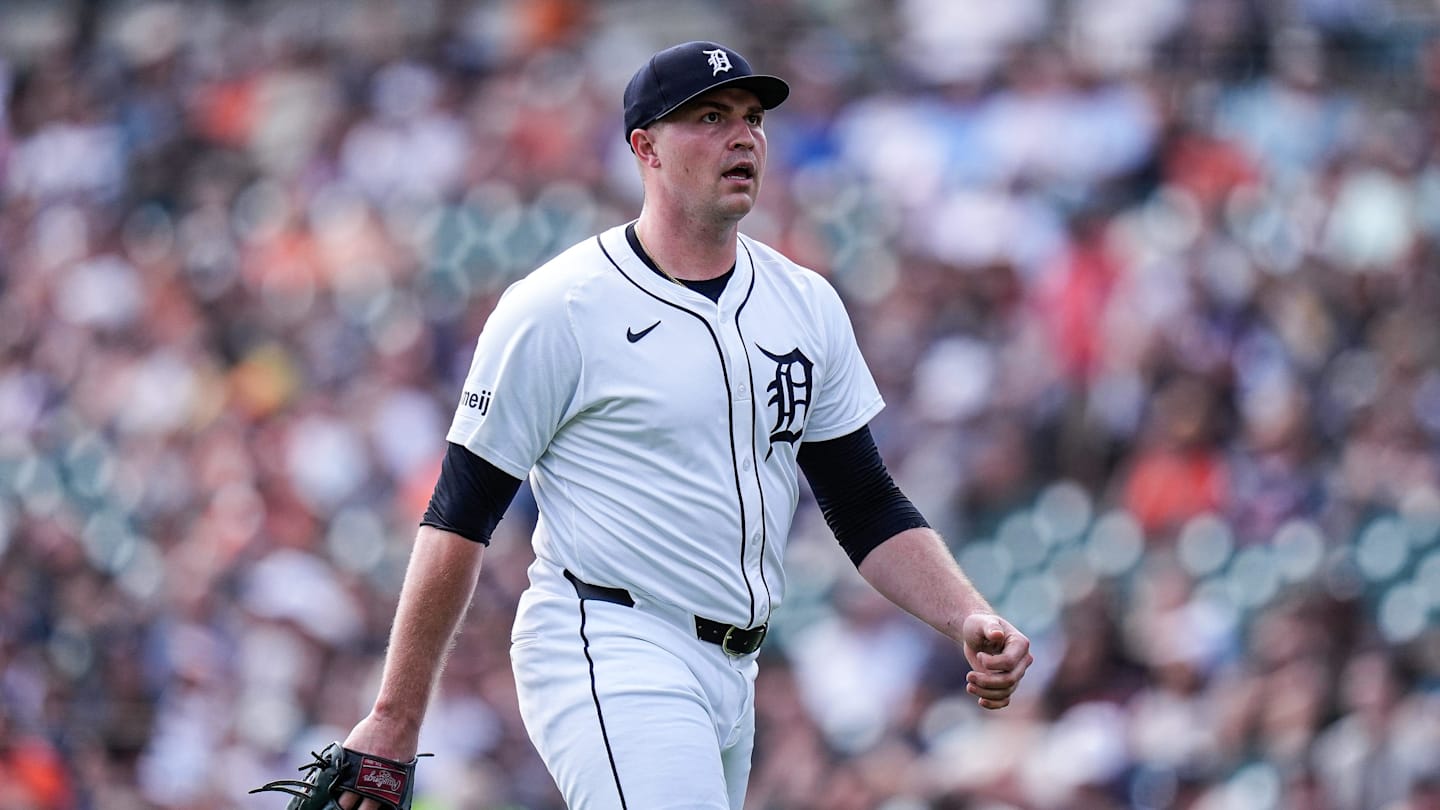 Detroit Tigers pitcher Tarik Skubal (29) walks off the field after pitching against Cleveland Guardians during the fifth inning at Comerica Park in Detroit on Thursday, Sept. 18, 2025.