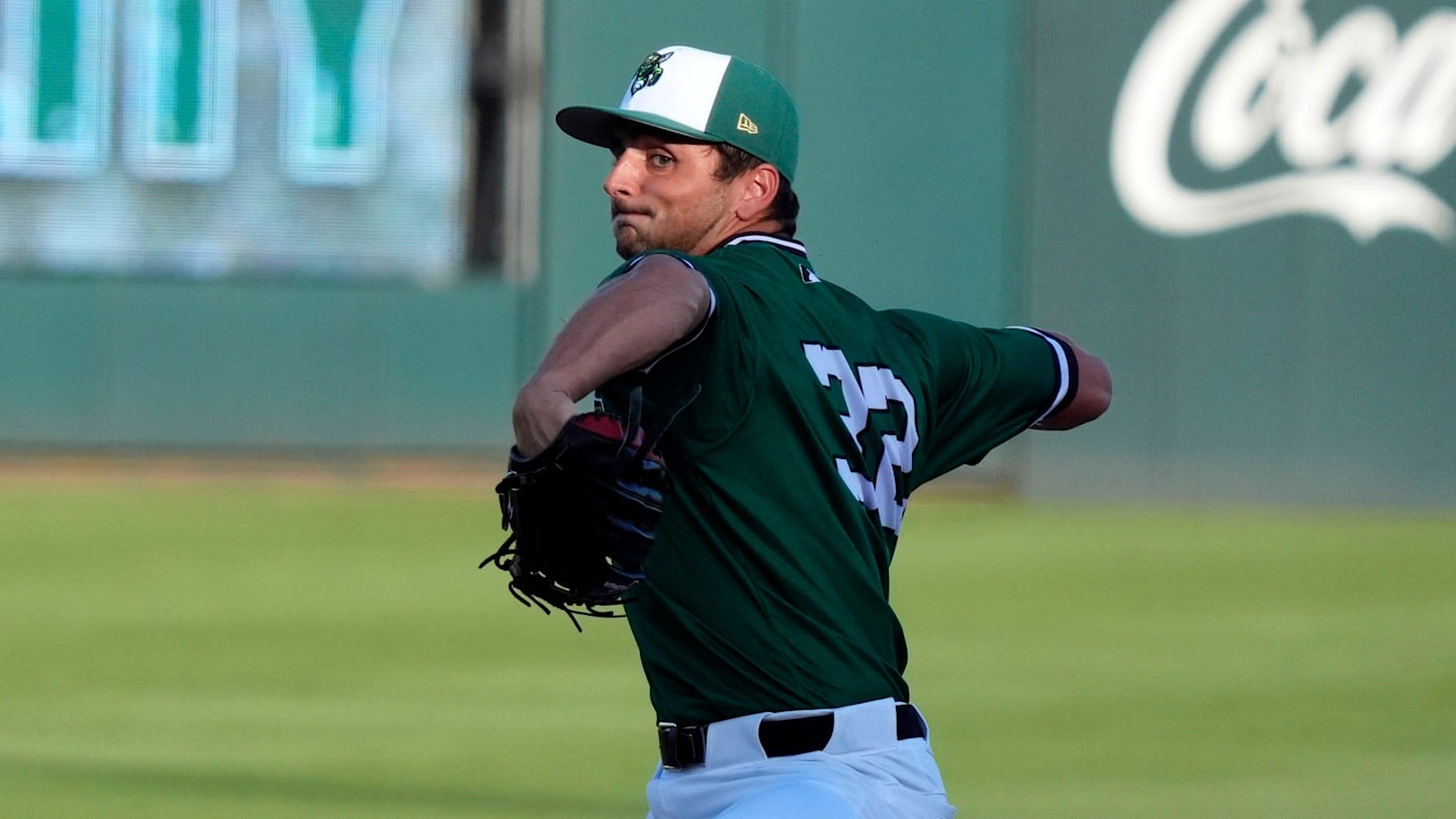 Cardinals Sign 22-Year-Old Free Agent With 'Outlier Stuff'