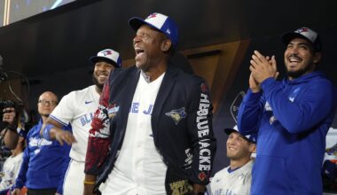 Blue Jays Statue Honoring Legendary Joe Carter More Than Year in Making