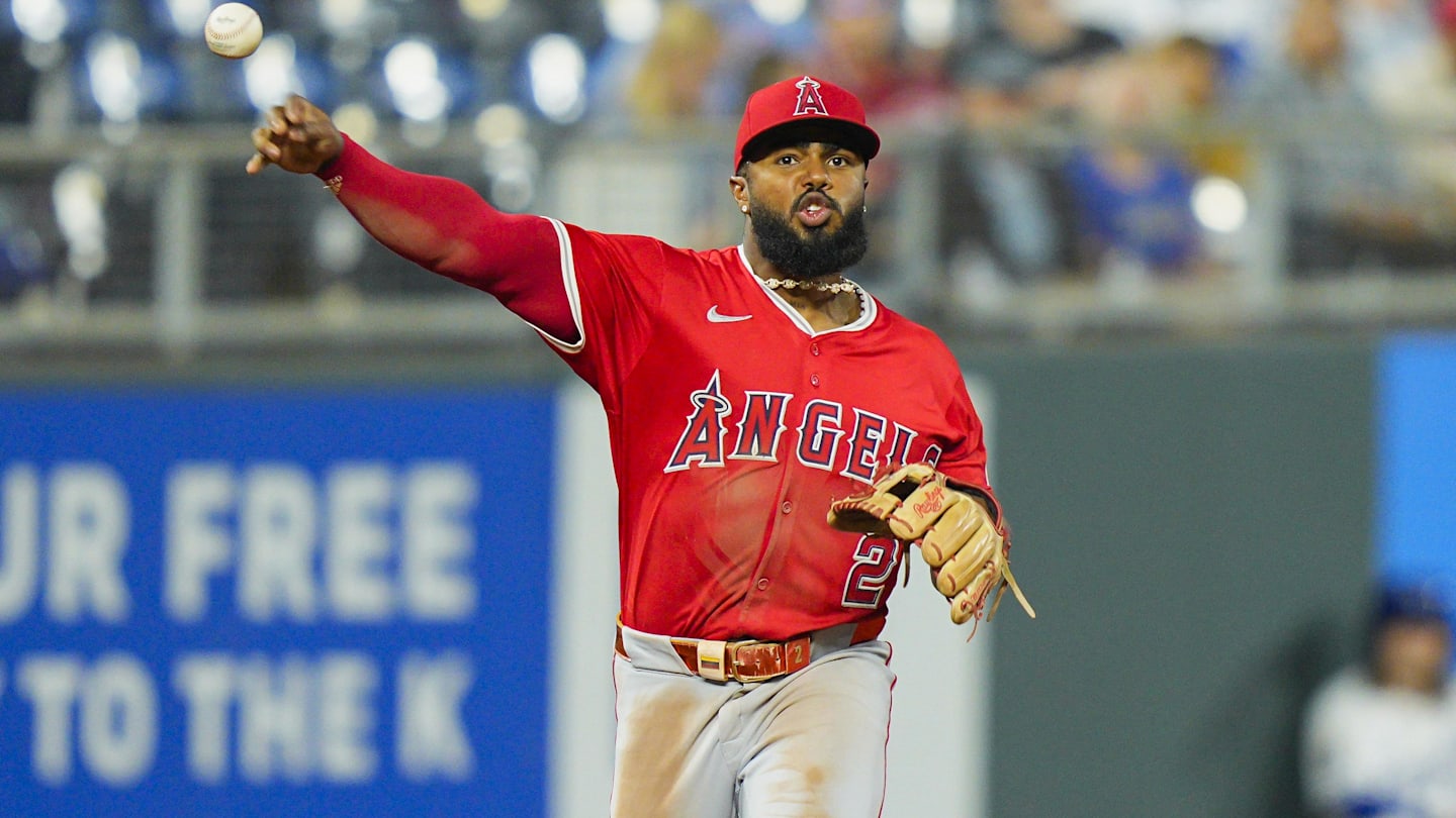 Former Angels Infielder Could Be Yankees Missing Piece